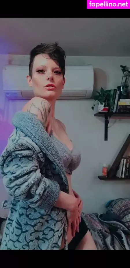 Hennanuellerfree OnlyFans Thumbnail #sZaujrULqU