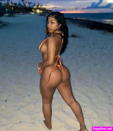 Hennessy Carolina OnlyFans Thumbnail #F7ethL4dna