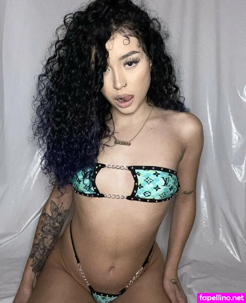 hennybbyxxx Nude Leaked OnlyFans Photo #meTSB29Ykb
