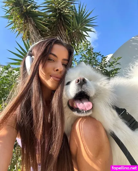 Hennymoodyoftv OnlyFans Thumbnail #4pf4MFescW