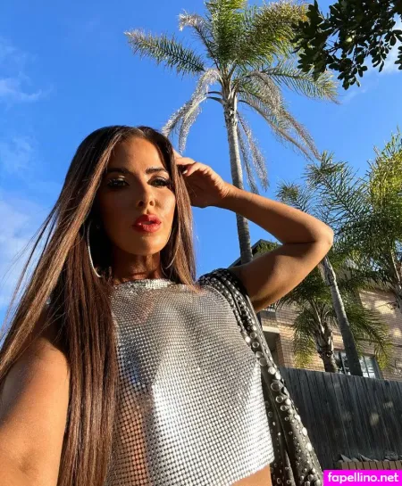 Hennymoodyoftv OnlyFans Thumbnail #cEZdrhX5TG