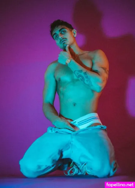 Henryandkasey OnlyFans Thumbnail #yKYhLrdGnu
