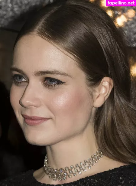 Hera Hilmar OnlyFans Thumbnail #IZCH2KND1d