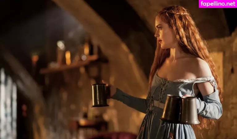 Hera Hilmar OnlyFans Thumbnail #iA0hRDOrww