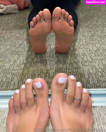 Herathletefeetxo OnlyFans Thumbnail #ggQoV8fHDB