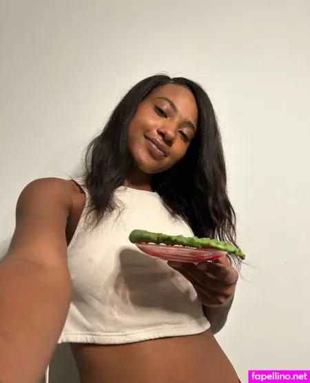 Herbalistbabe OnlyFans Thumbnail #BNl9K96YI1