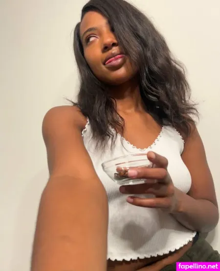 Herbalistbabe OnlyFans Thumbnail #PMF2zT5o6P