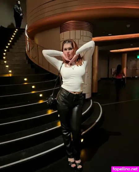 Hereonneptune 4 OnlyFans Thumbnail #q5G0JqHqIz