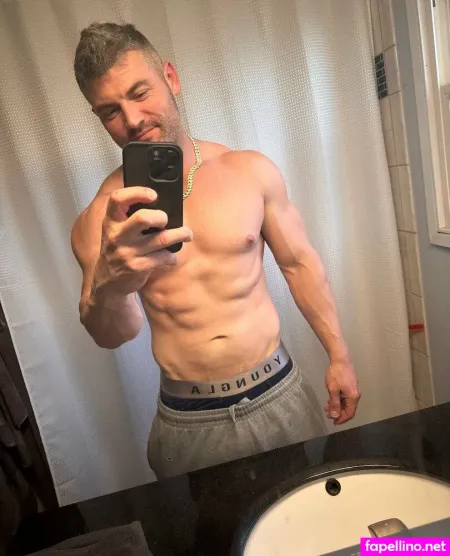 Herethisthat OnlyFans Thumbnail #ezTUJZ7CKZ