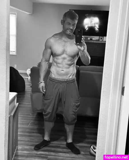 Herethisthat OnlyFans Thumbnail #tHGRDOSHpb