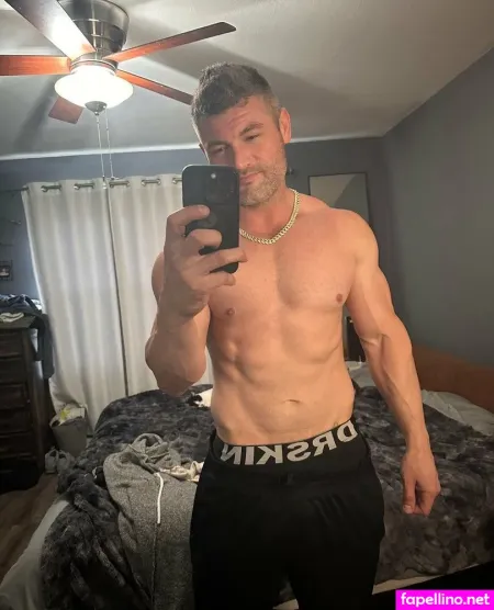 Herethisthat OnlyFans Thumbnail #y6GkTNyWLf