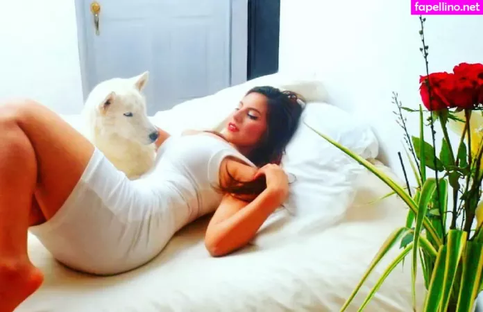 Herlinda Angel OnlyFans Thumbnail #7flXk9Nvtd