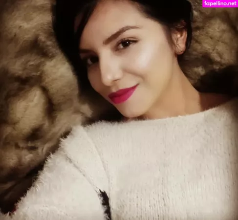 Herlinda Angel OnlyFans Thumbnail #LQh3Cqucg8