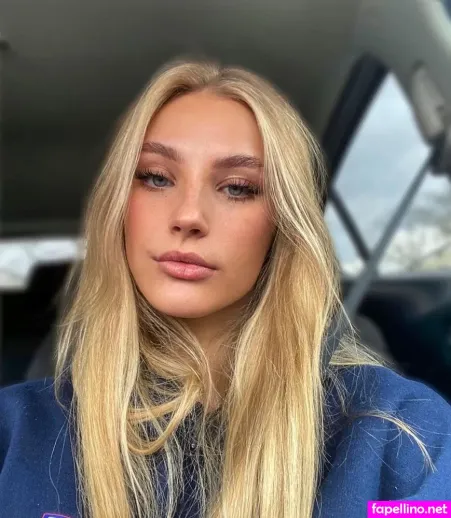 Hermine Radloff OnlyFans Thumbnail #8bxi8hz9bx