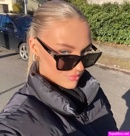 Hermine Radloff OnlyFans Thumbnail #DxV3aqWAvM