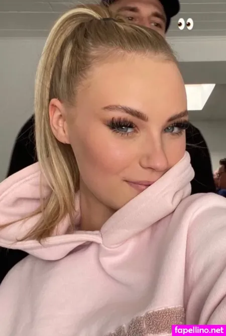 Hermine Radloff OnlyFans Thumbnail #HuHfQD1U9q