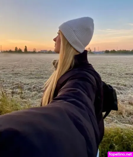 Hermine Radloff OnlyFans Thumbnail #YTlbS7R2rv