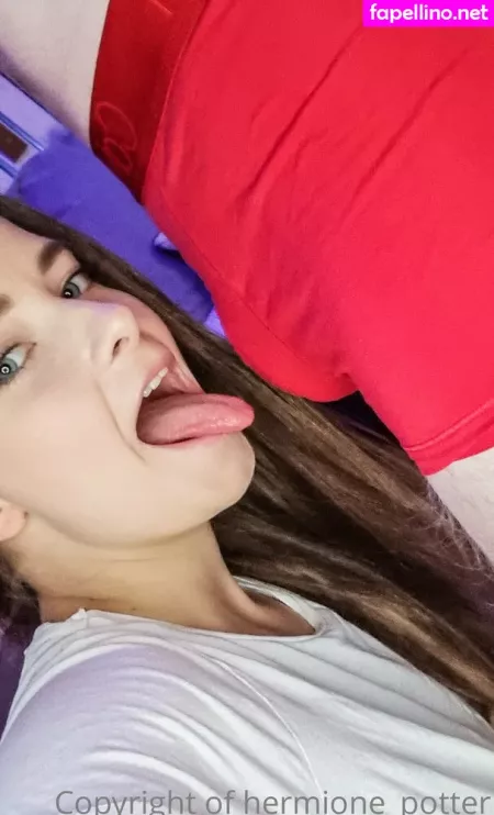 Hermione Potter OnlyFans Thumbnail #O7qAeLgj0a