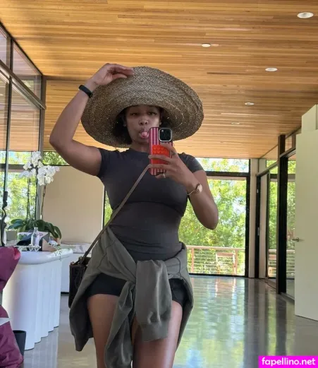 Hermusicofficial OnlyFans Thumbnail #FBgeDHYSnr