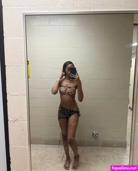 Hernamessarae OnlyFans Thumbnail #K2JP25vQM8