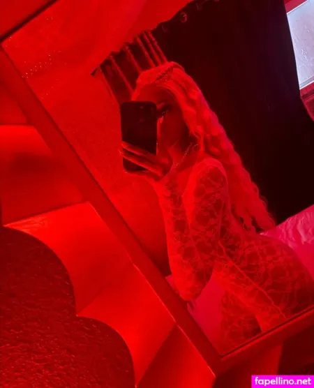 Hernamessarae OnlyFans Thumbnail #dFXY877q57