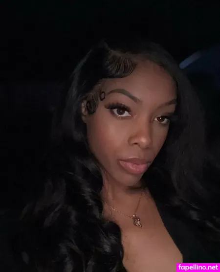 Hernamessarae OnlyFans Thumbnail #hm0E0oQZ0f