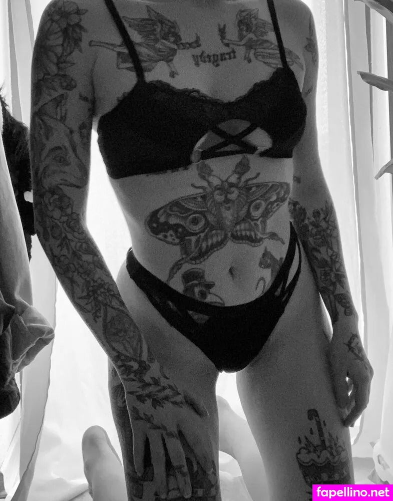 hernamewasloneliness, pineapplereap3r Nude Leaked OnlyFans Photo #5wZBeu1Dk4