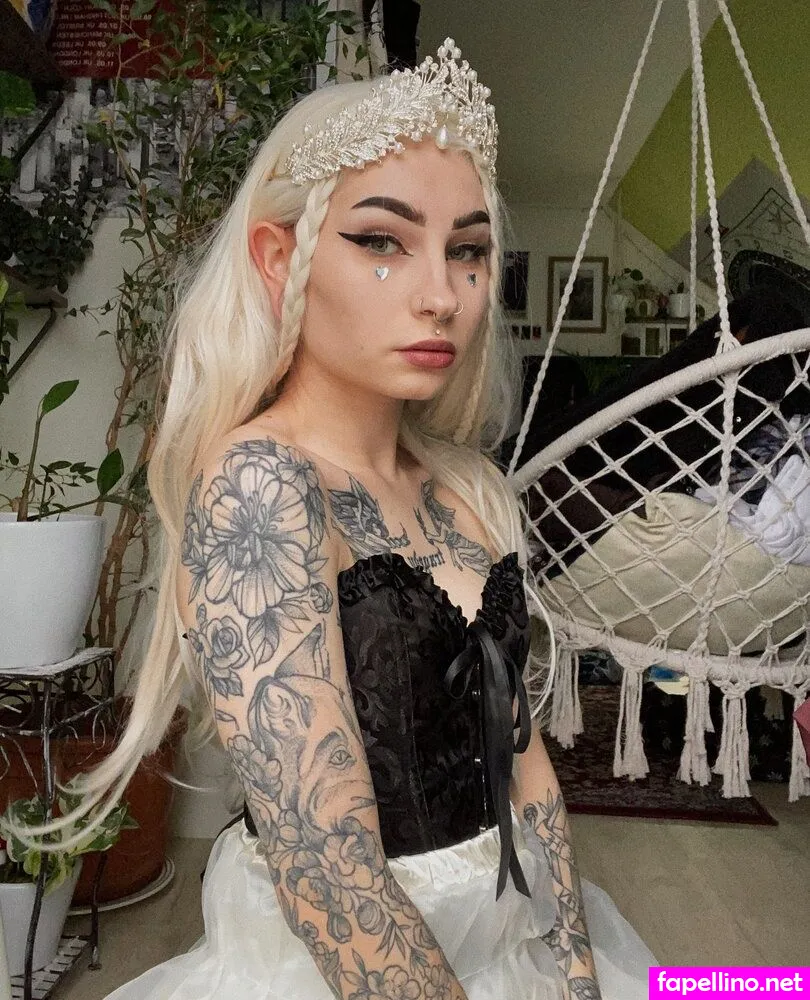 hernamewasloneliness, pineapplereap3r Nude Leaked OnlyFans Photo #F18JRCu1EJ