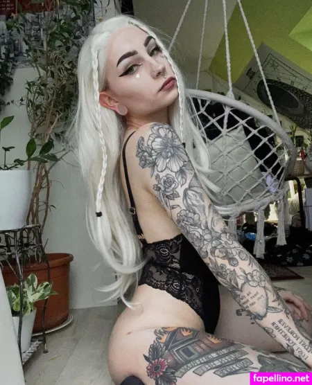 Hernamewasloneliness OnlyFans Thumbnail #GNnyyyhw09