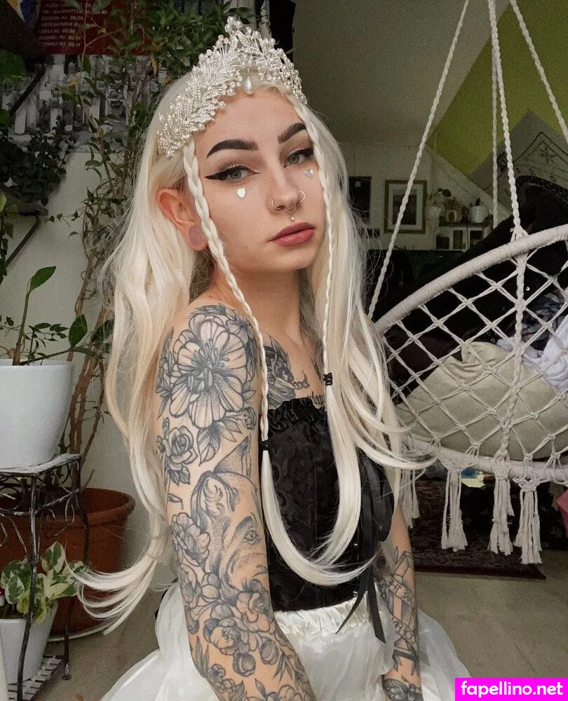 hernamewasloneliness, pineapplereap3r Nude Leaked OnlyFans Photo #HX3ecbfS0o