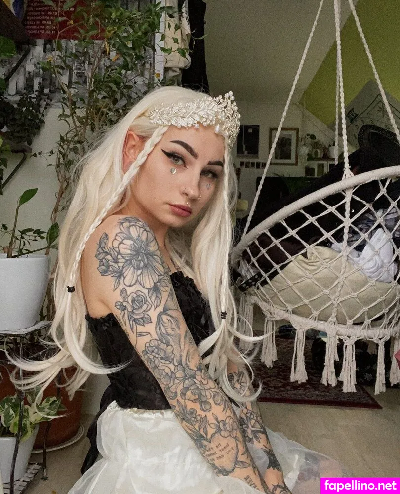 hernamewasloneliness, pineapplereap3r Nude Leaked OnlyFans Photo #eeOBIghwoC