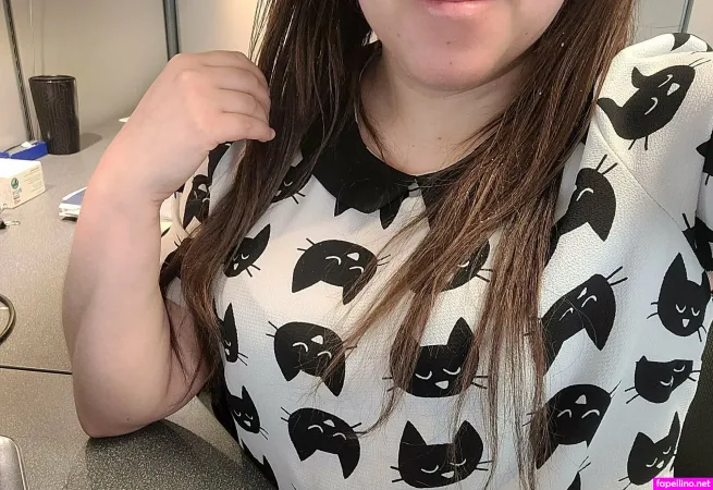 Hersecretpage OnlyFans Thumbnail #hDc921f602