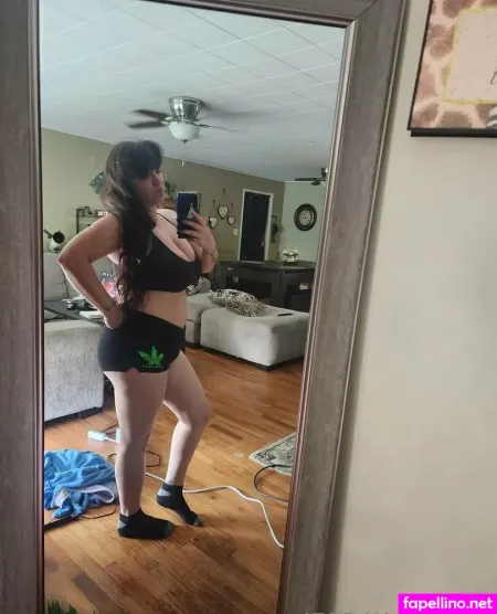 Hersobella OnlyFans Thumbnail #9tQ0shd6P3