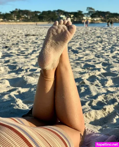 Hertinyfeets2 OnlyFans Thumbnail #DYCnOVXDBn