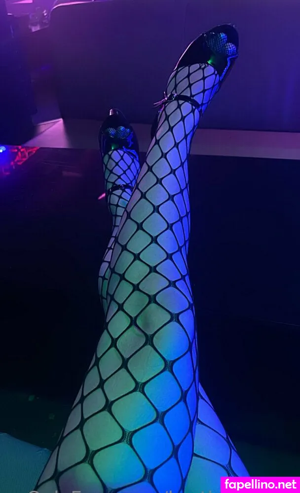 hertinyfeets2 Nude Leaked OnlyFans Photo #e2YQWuTYqv