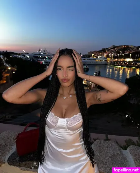 Hesley Salis OnlyFans Thumbnail #mInLkMdnV4