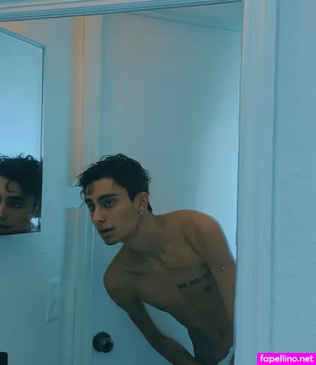 Hesxriley 1 OnlyFans Thumbnail #fJVaWEhPan