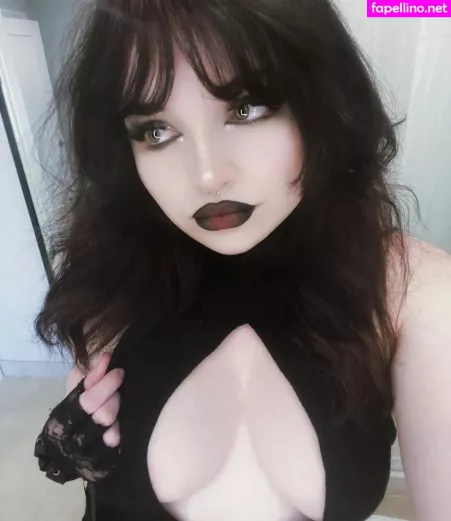 Hexkittie OnlyFans Thumbnail #X1jfnVz6BE