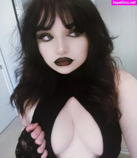 Hexkittie OnlyFans Thumbnail #uJseUHN3tI