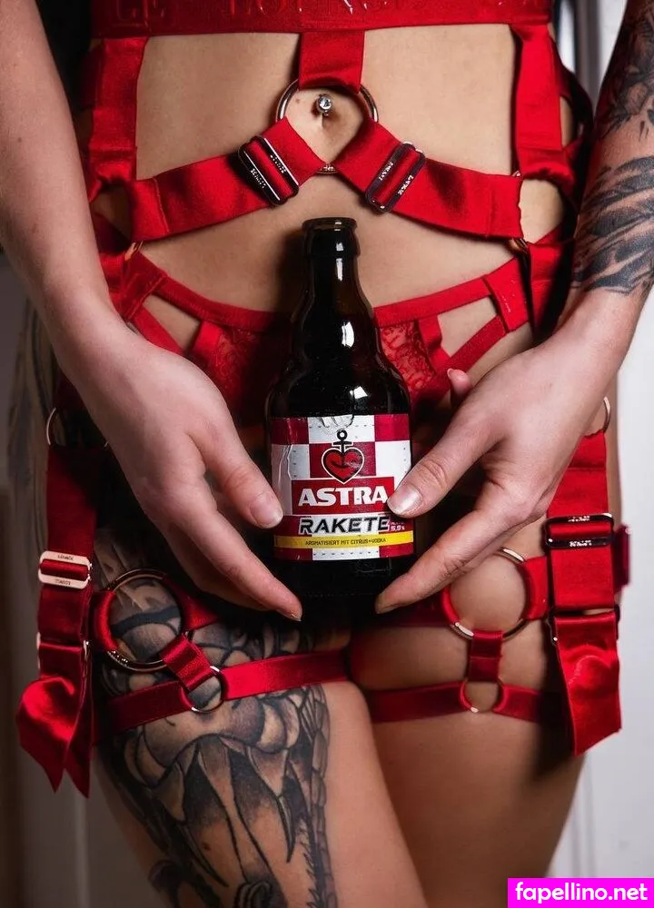 _hey_layla_, nika_ray Nude Leaked OnlyFans Photo #nkZyoc3rAM