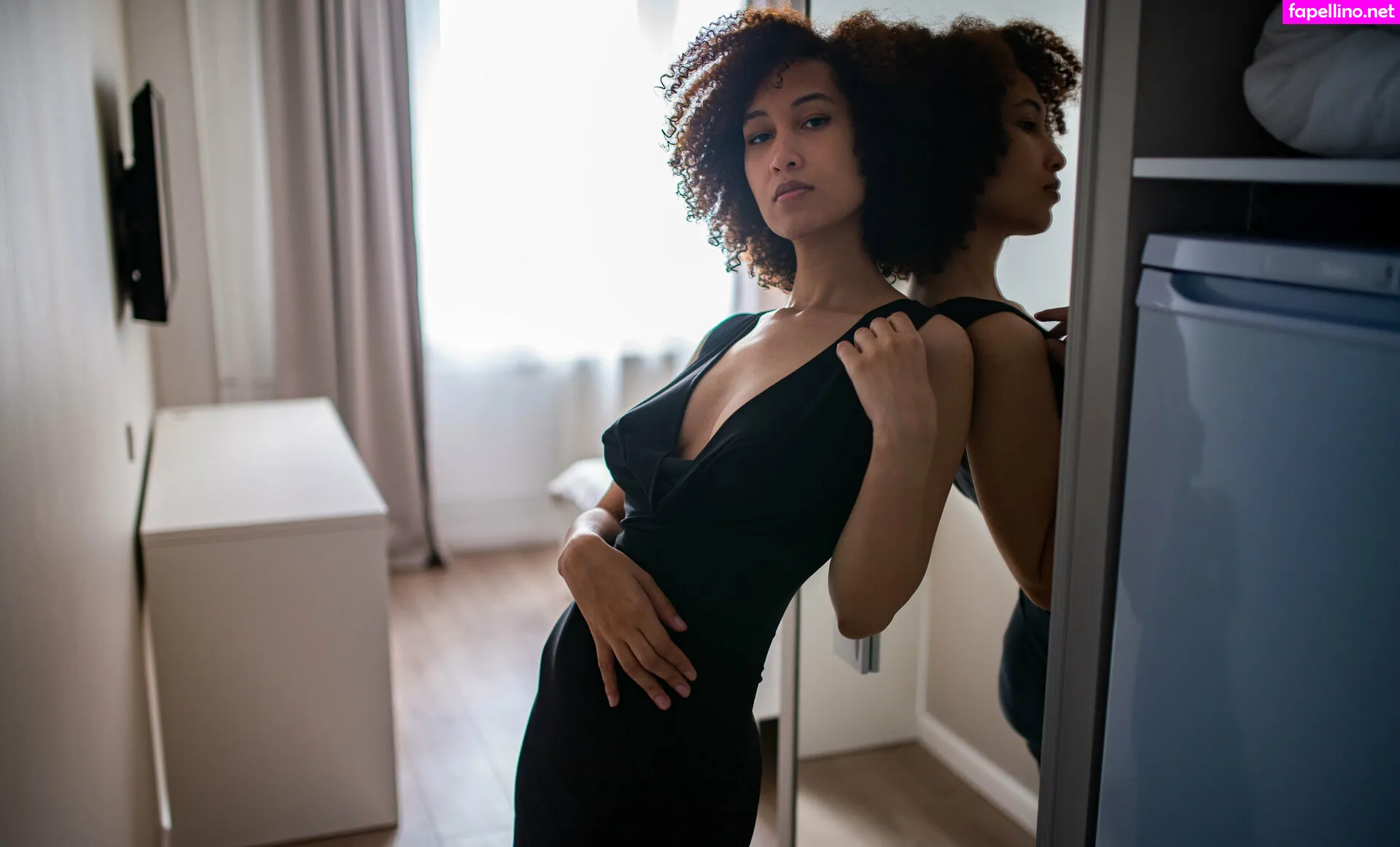 Solana Bardell, hey.solange, heysolange, solange Nude Leaked OnlyFans Photo #nyRvtC2uYb