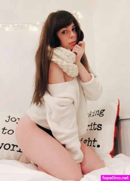 Heyashleytea OnlyFans Thumbnail #pNaFA0lEtX