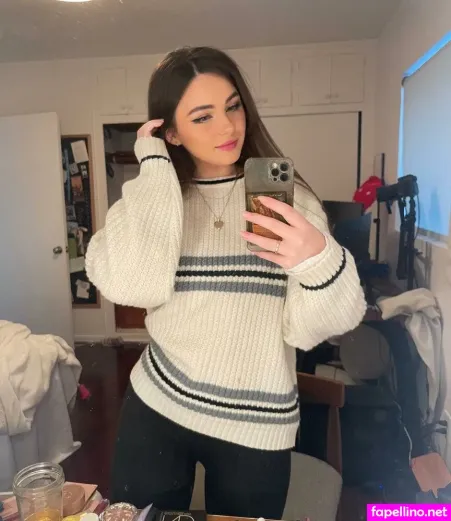 Heybillierae OnlyFans Thumbnail #35BjrlR9e2