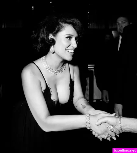 Heycalibear OnlyFans Thumbnail #USnAA2Sx7Y