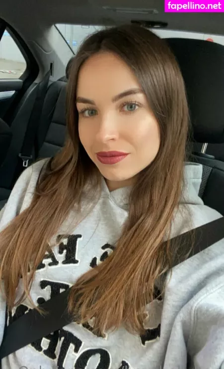 Heychellyhey OnlyFans Thumbnail #KliwCO61Qf