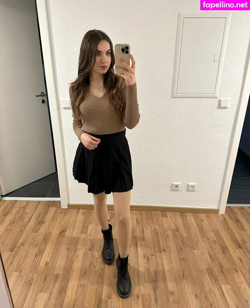 heychellyhey, heyhaleyyhey Nude Leaked OnlyFans Photo #lRuaT71mmk