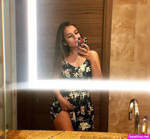 Heyhelen Main Profile Photo