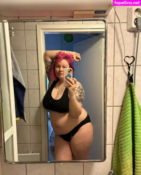 Heyhotheidifree OnlyFans Thumbnail #JH9coZwbqe