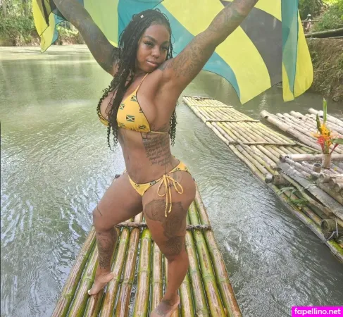 Heyimessence OnlyFans Thumbnail #DOnAiNI1b9