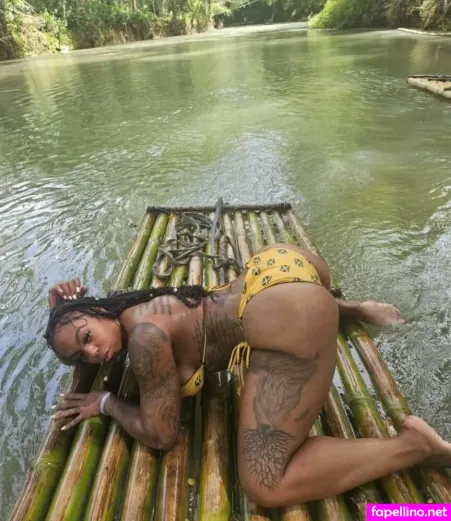 Heyimessence OnlyFans Thumbnail #drgsStzxom